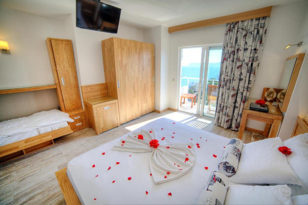 Nur Hotel Каш Номер фото
