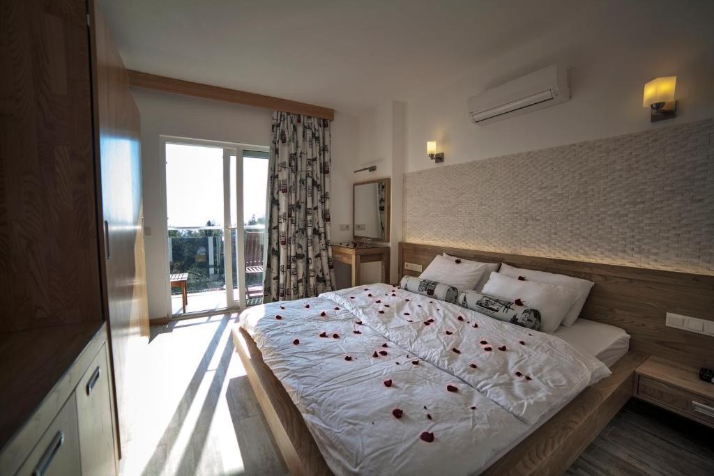 Nur Hotel Каш Номер фото